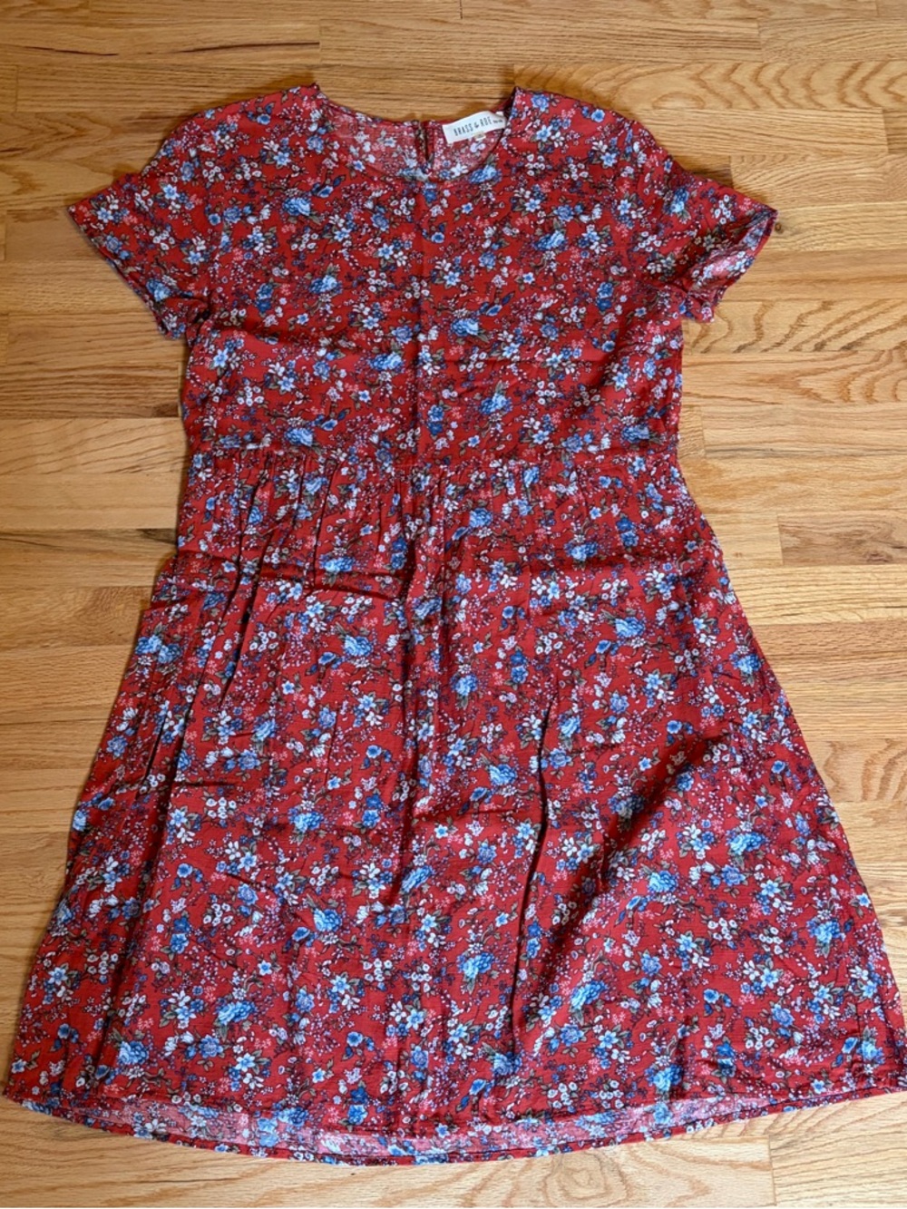 Red Floral Short Sleeve Dress